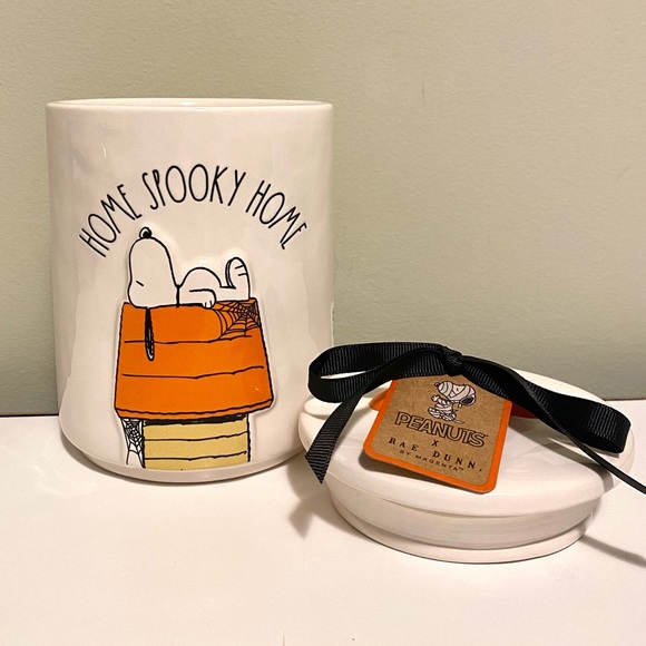 Rae Dunn Snoopy Halloween Jar - Picture 2 of 3